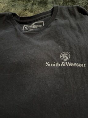 Smith and Wesson Men's Black Logo T-Shirt